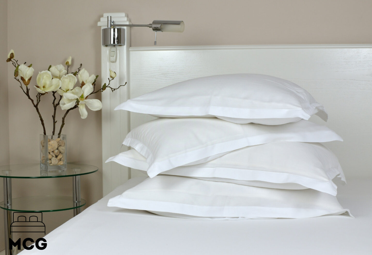 What is a Down Pillow? What Is Down in a Pillow? Pros & Con